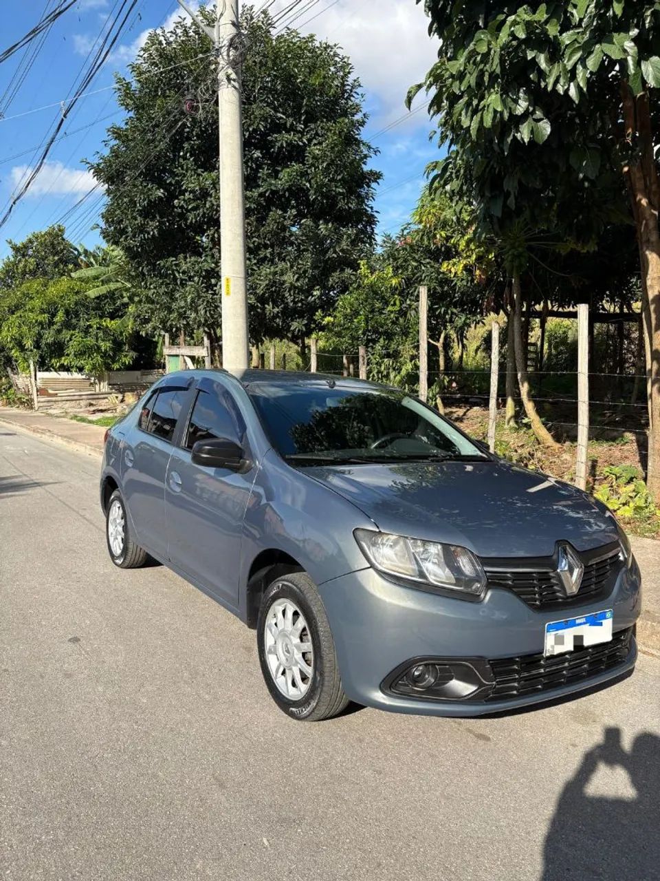 Renault Logan Expression Hi-flex 1.6 8V 4P 2017 - Foto 2