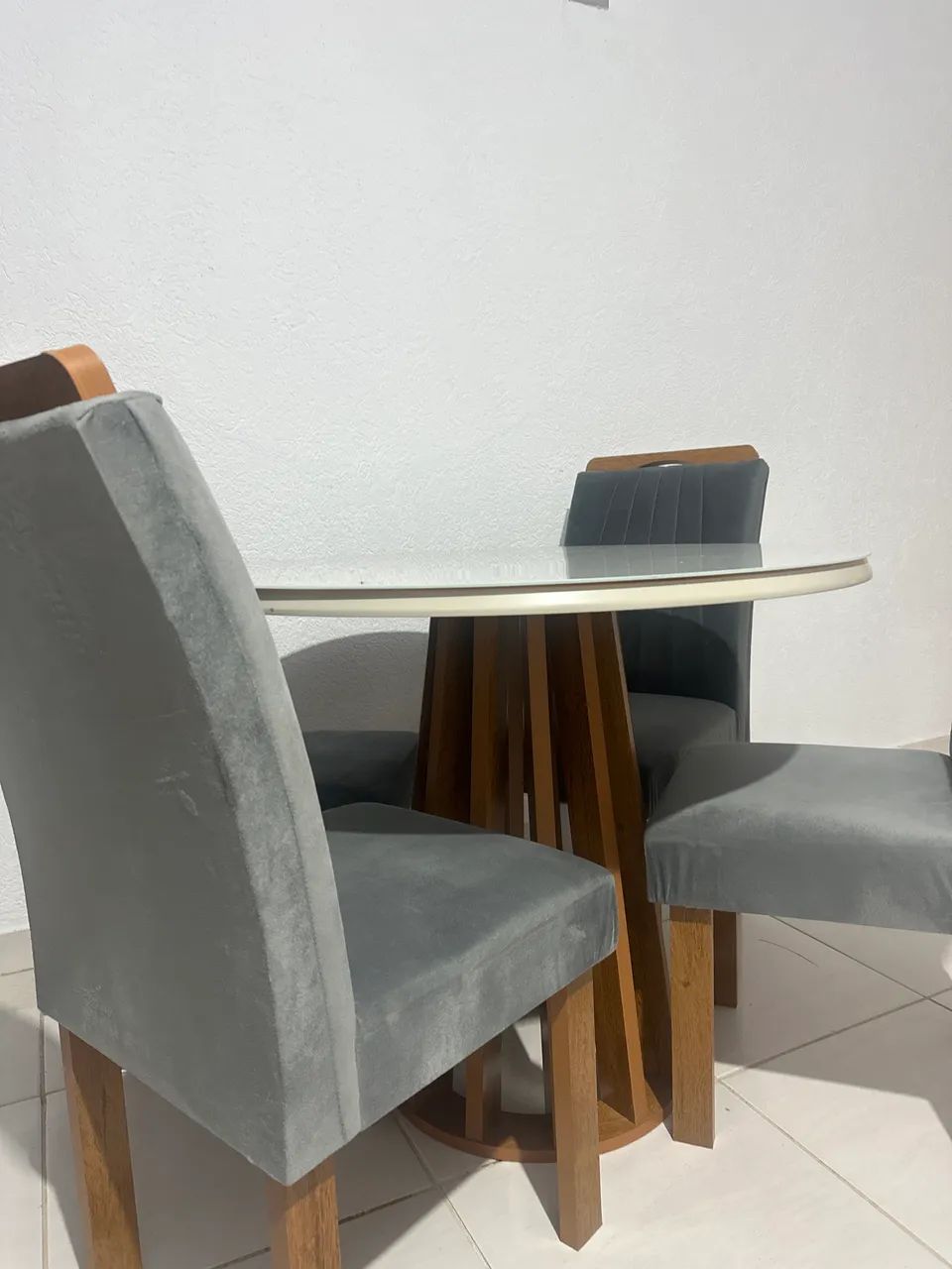 Table for 4.65171911650819120