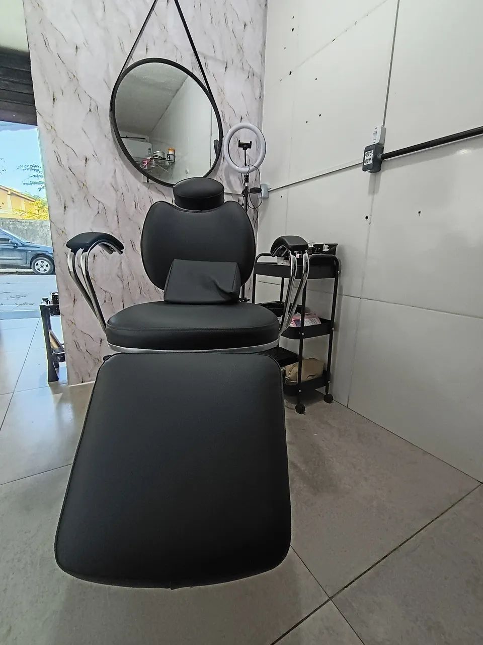 Cadeira pra salão ou barbearia  - Foto 3