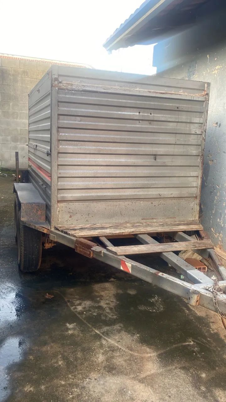 Vende-se carretinha baú  - Foto 3