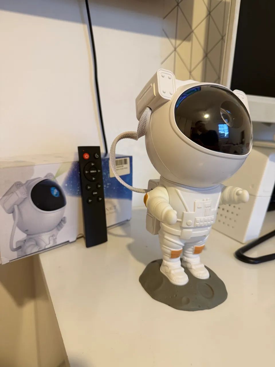 projetor astronauta luz noturna - Foto 2