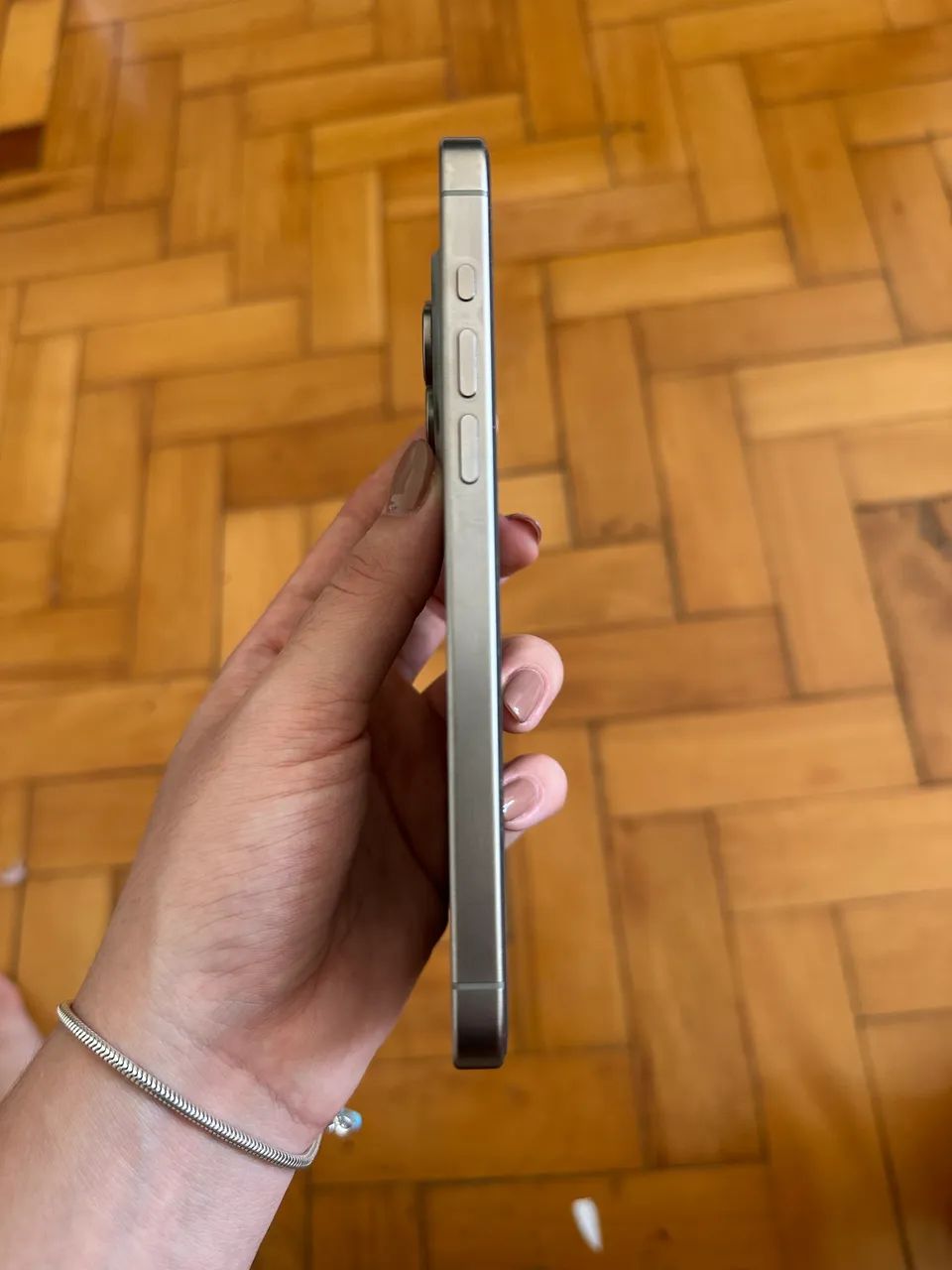 iPhone 15 pro max em ótimas condições  - Foto 4