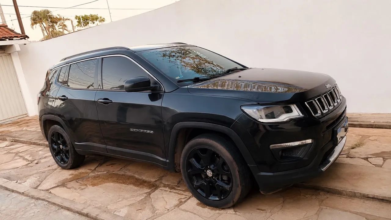 Jeep Compass COMPASS LONGITUDE 2.0 4x2 Flex 16V Aut. 2019