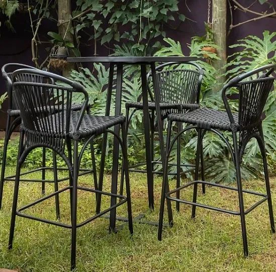 CJ BISTRÔ PARA JARDIM