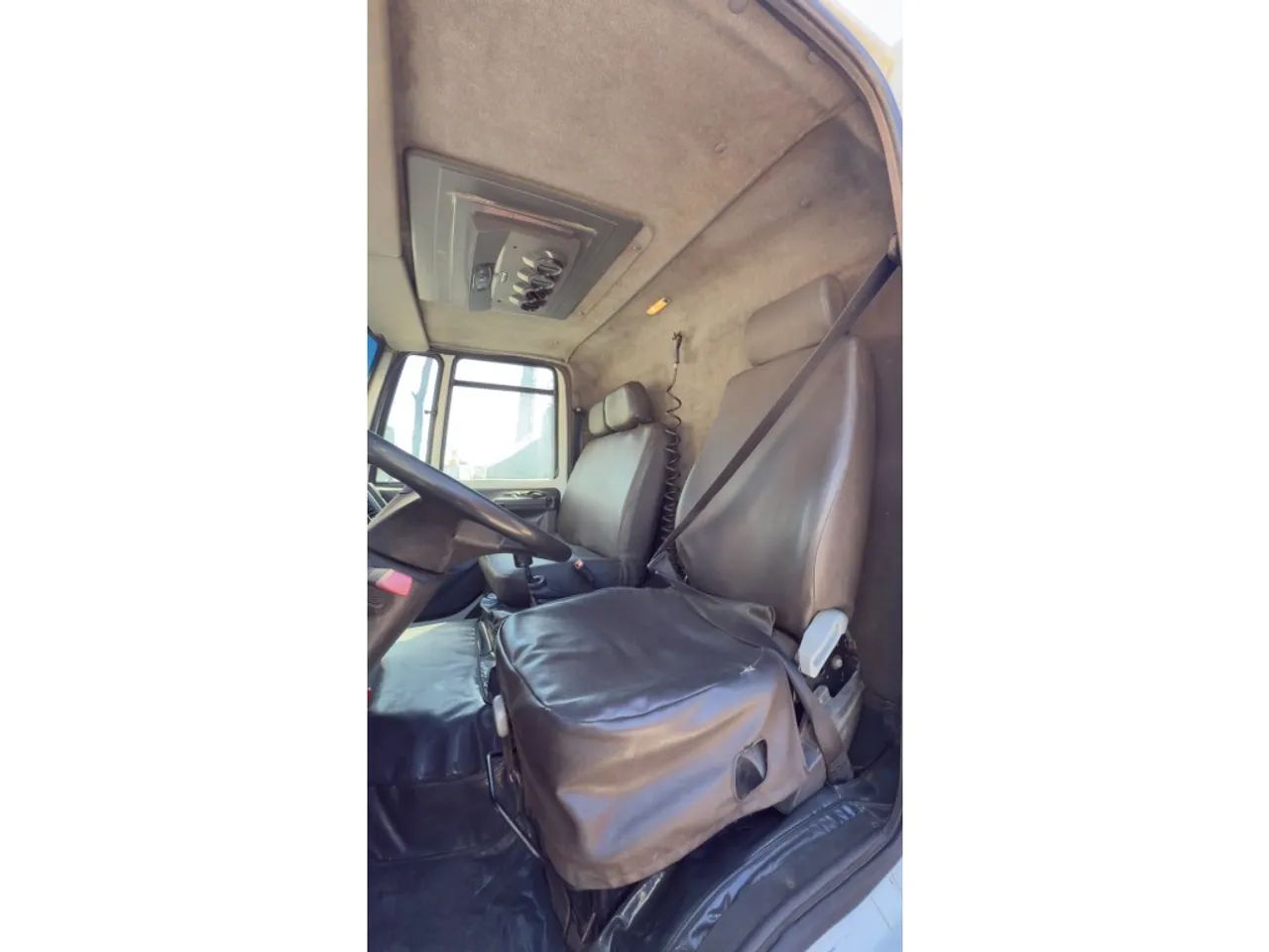 Ford Cargo 816 2016 - Foto 3