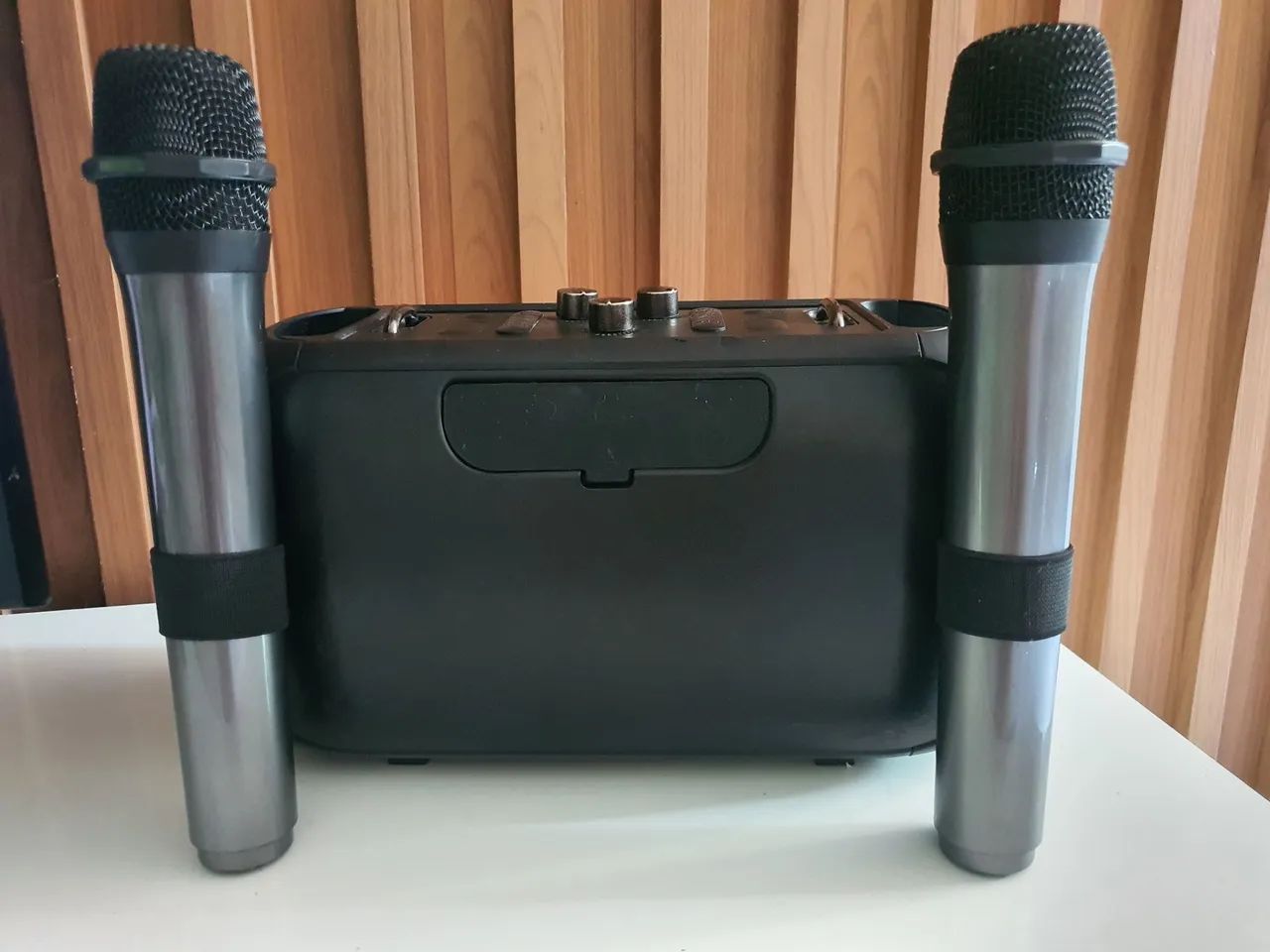Caixa bluetooth JBL com 2 microfones - Foto 3