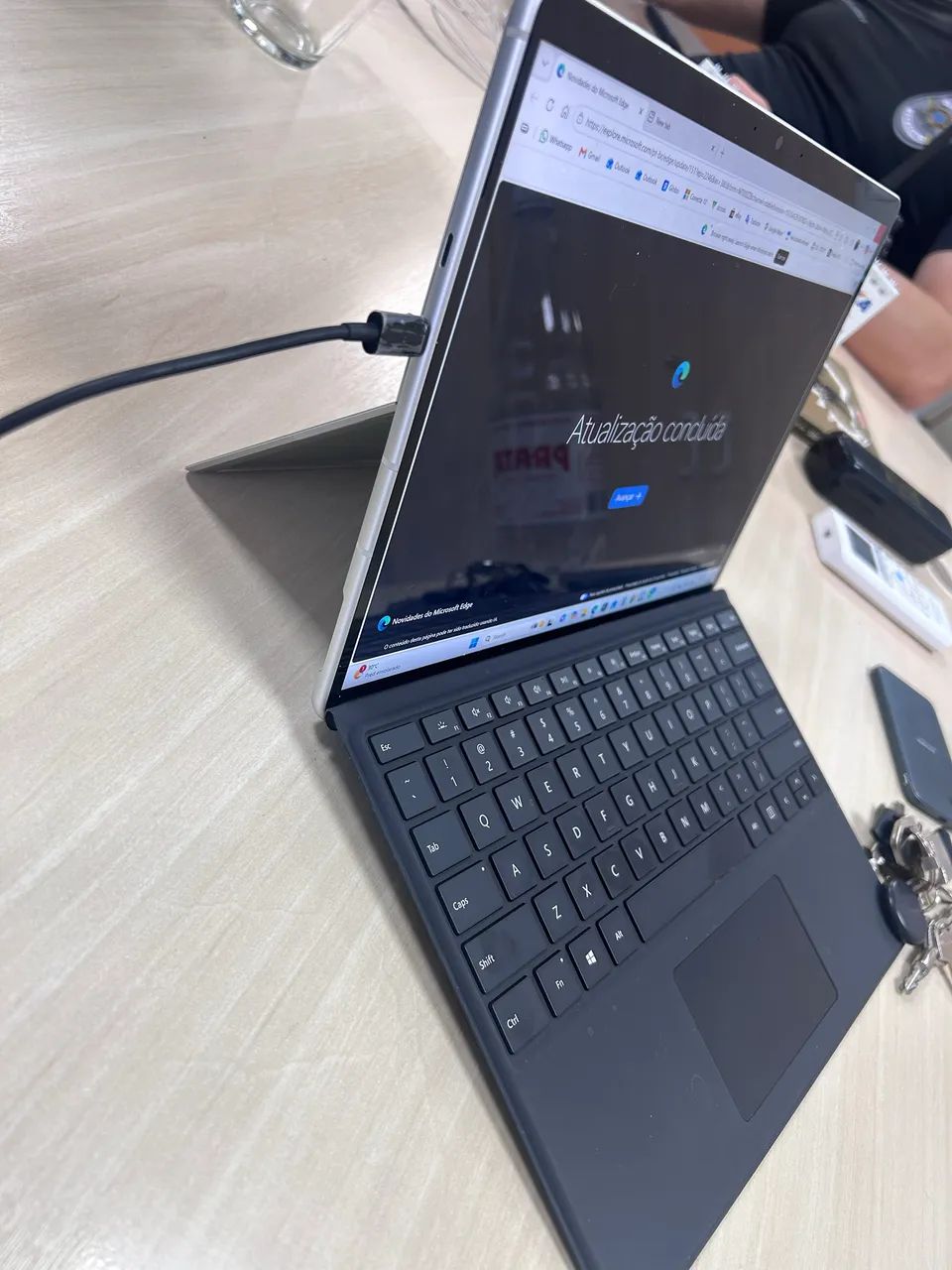 Surface Pro 9 SQ3 5g 8 Ram 256 SSD - Foto 4