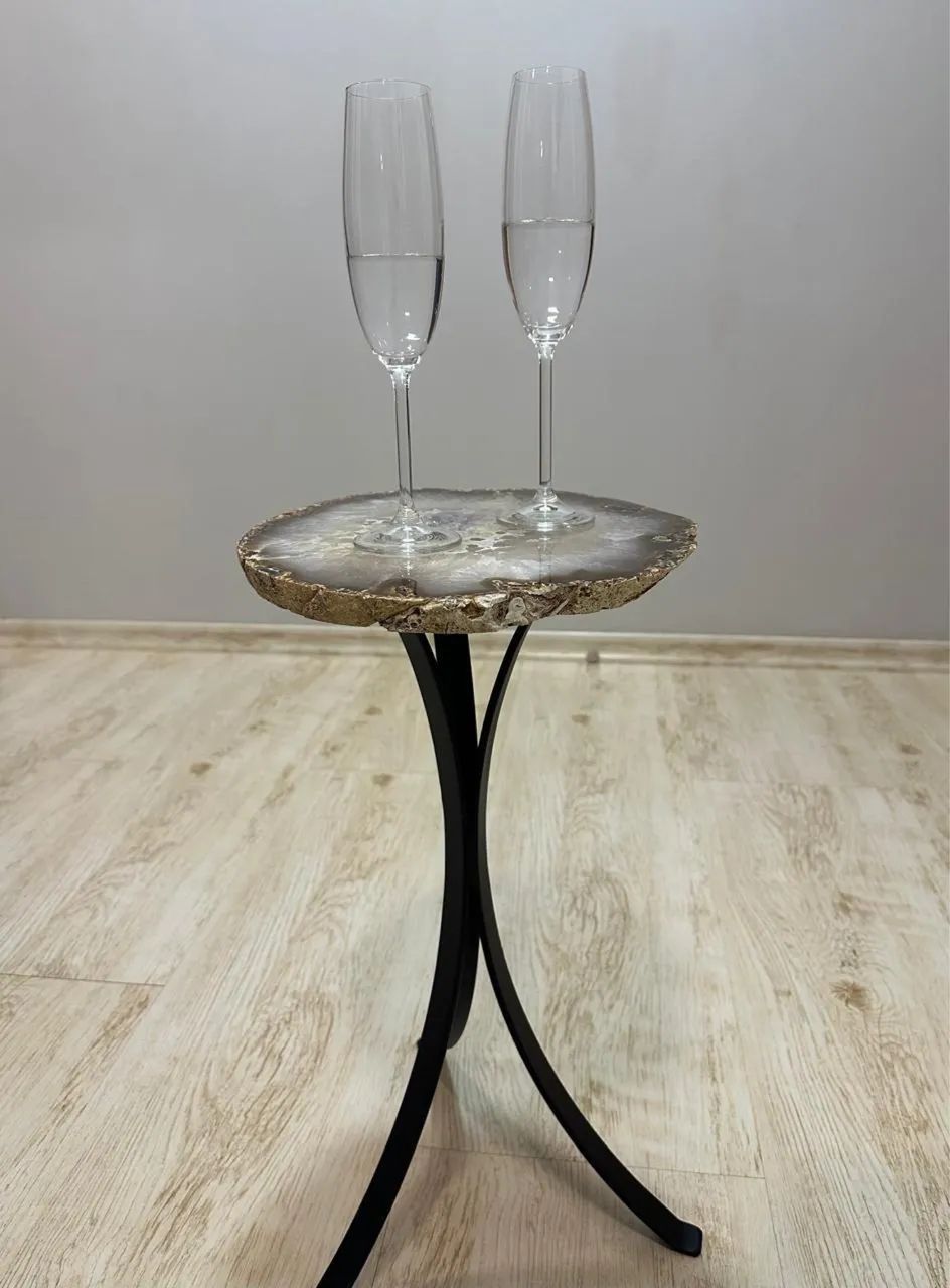 Mesa Lateral com Pedra Ágata Natural - Peça Exclusiva e Sofisticada - Foto 5