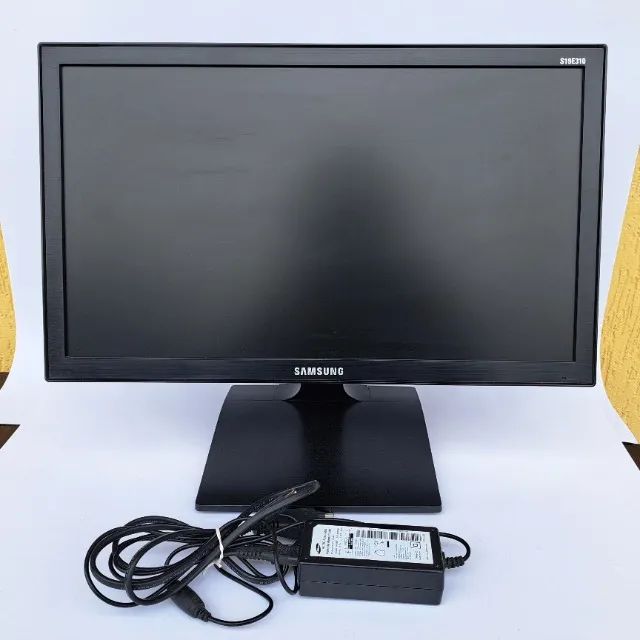 Monitor Samsung 18.5" LED com entrada HDMI S19E310 com fonte - Foto 2