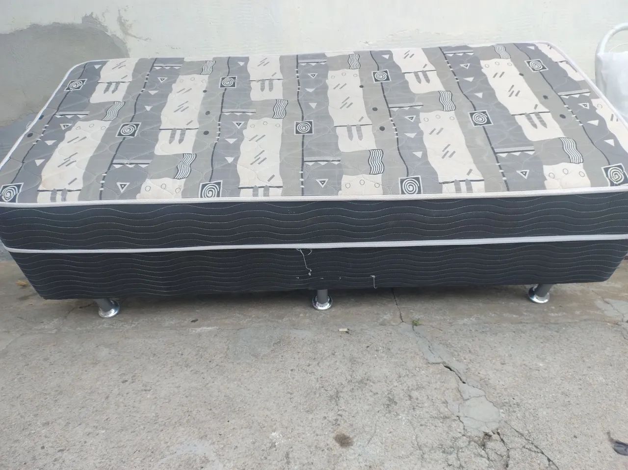 Cama de solteiro 