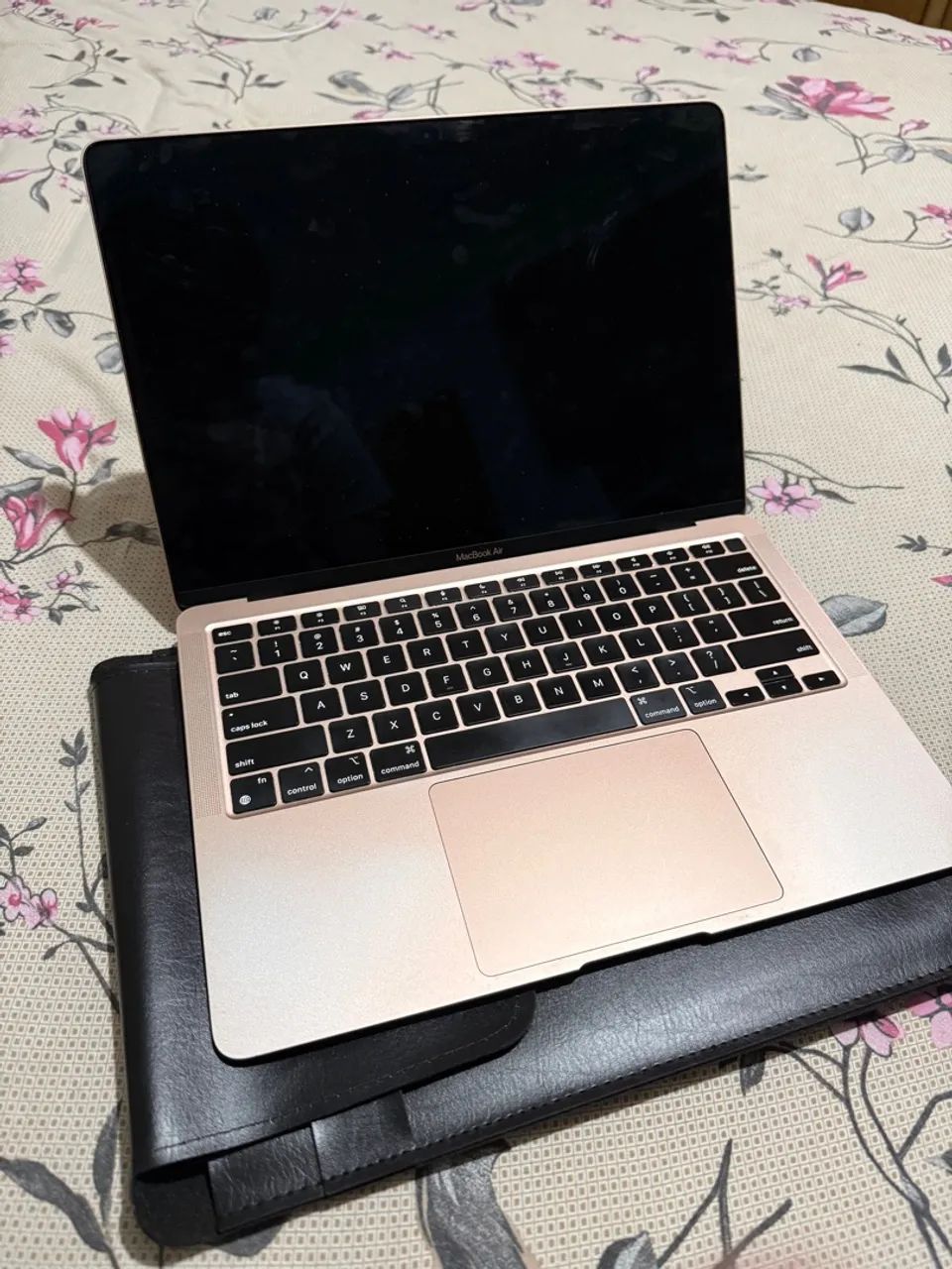 MacBook M1 8gb - Foto 2