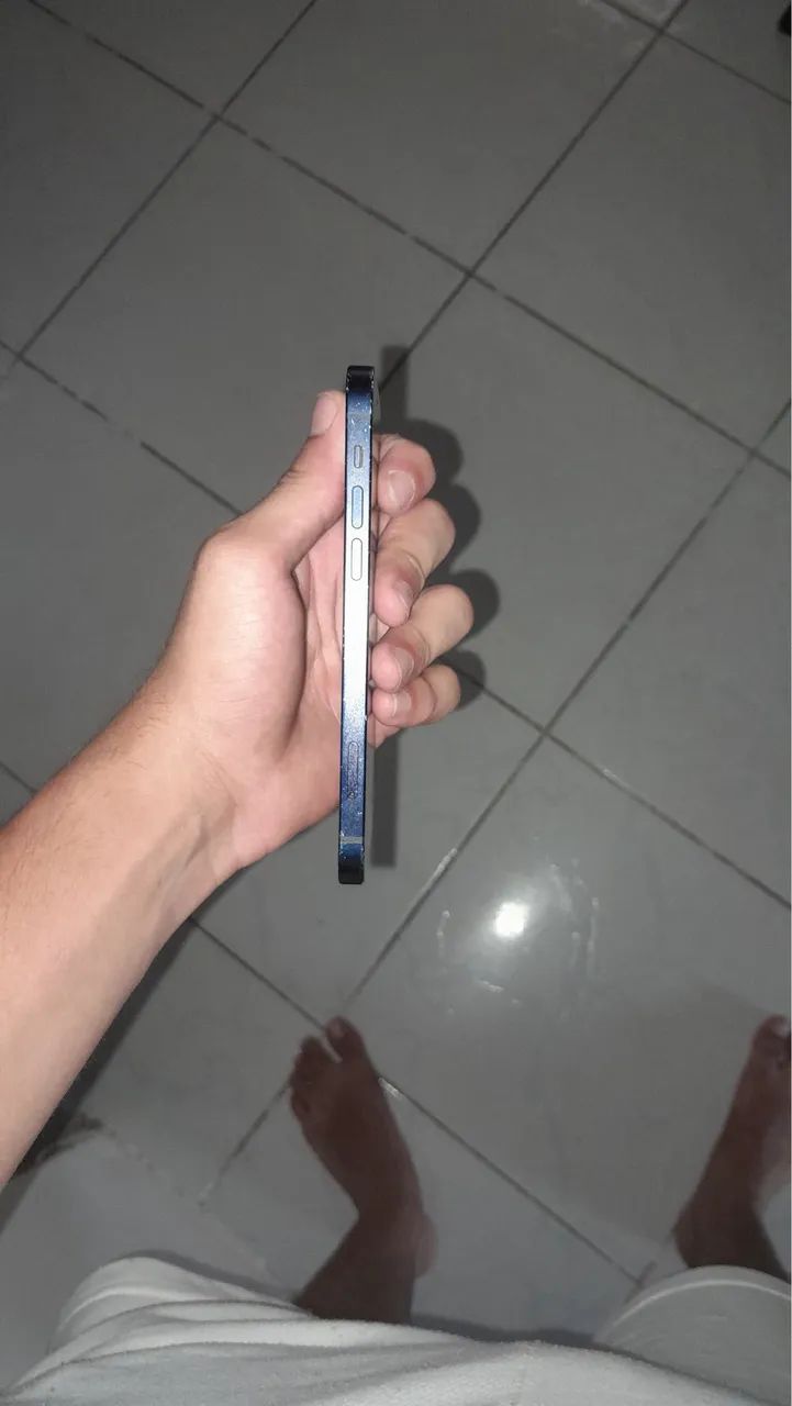 iPhone 12 usado - Foto 3