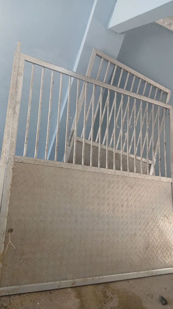 Portão Grande de Aluminio - Foto 2