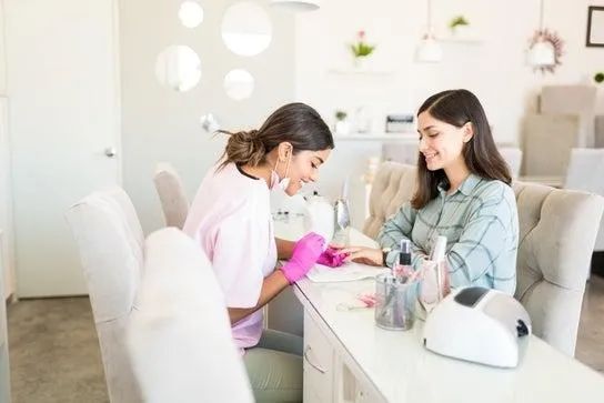 Vaga para Manicure ?