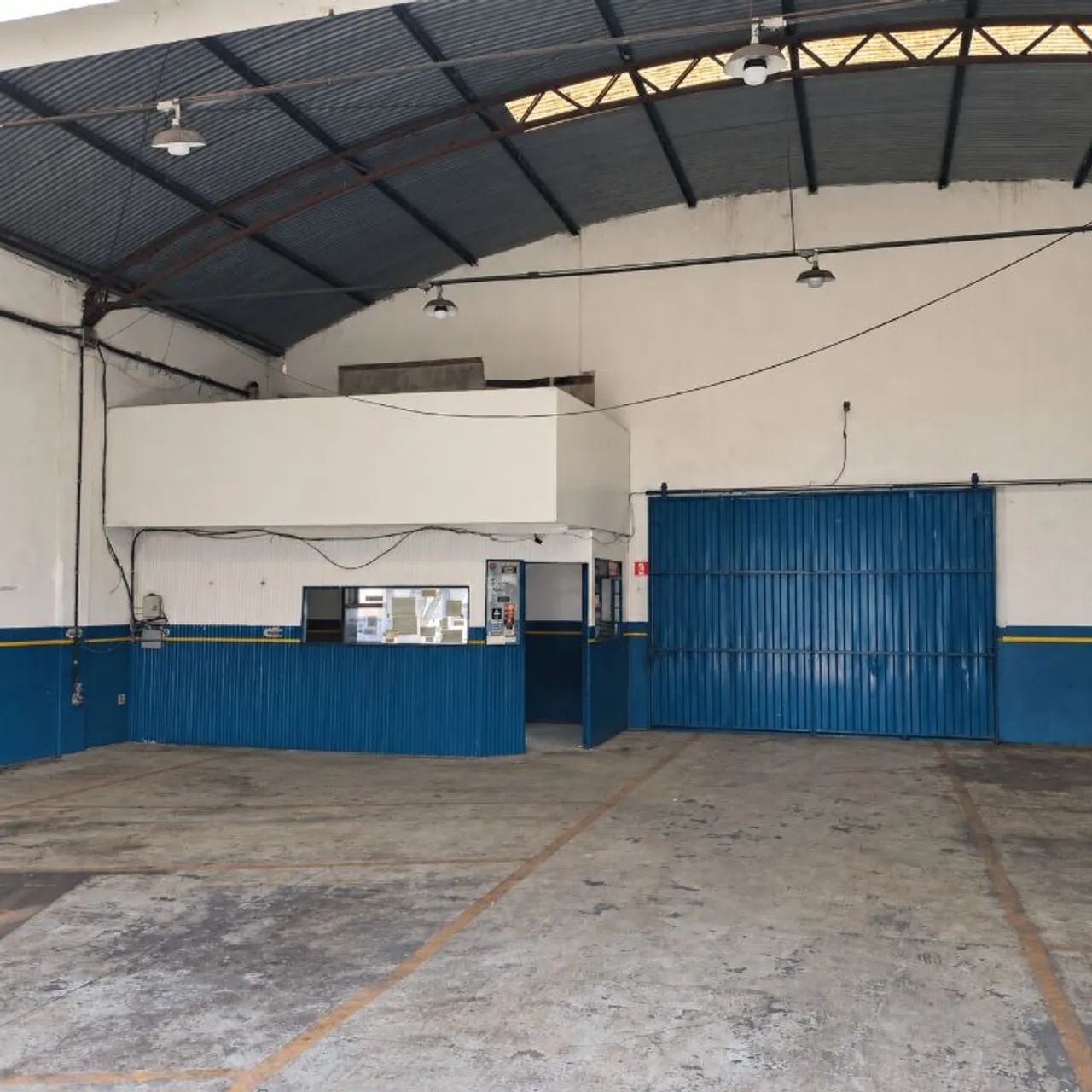 Locação de Comercial / Salão na cidade de ARAPONGAS - Foto 5