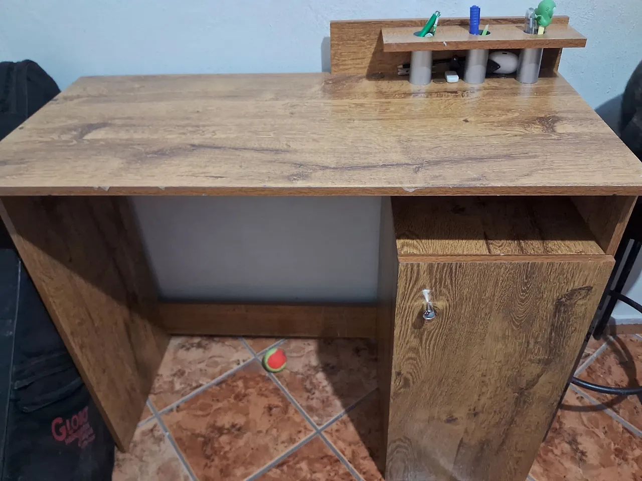 Vendo ou troco mesa de estudos