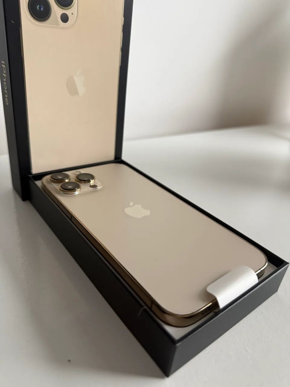 iPhone 13 Pro Max 128Gb Dourado - Foto 2