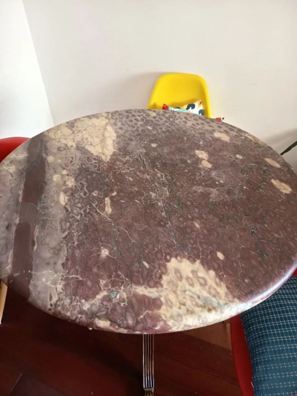 Mesa de jantar de mármore pequena - Foto 4