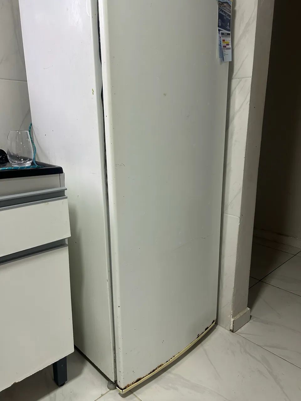 Geladeira usada Electrolux R310 funcionando