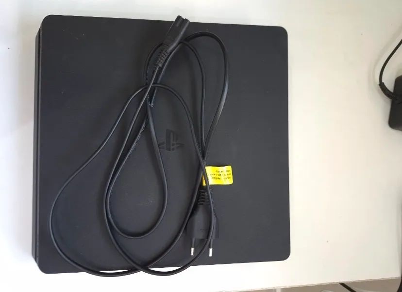 PlayStation 4 Slim - Foto 4