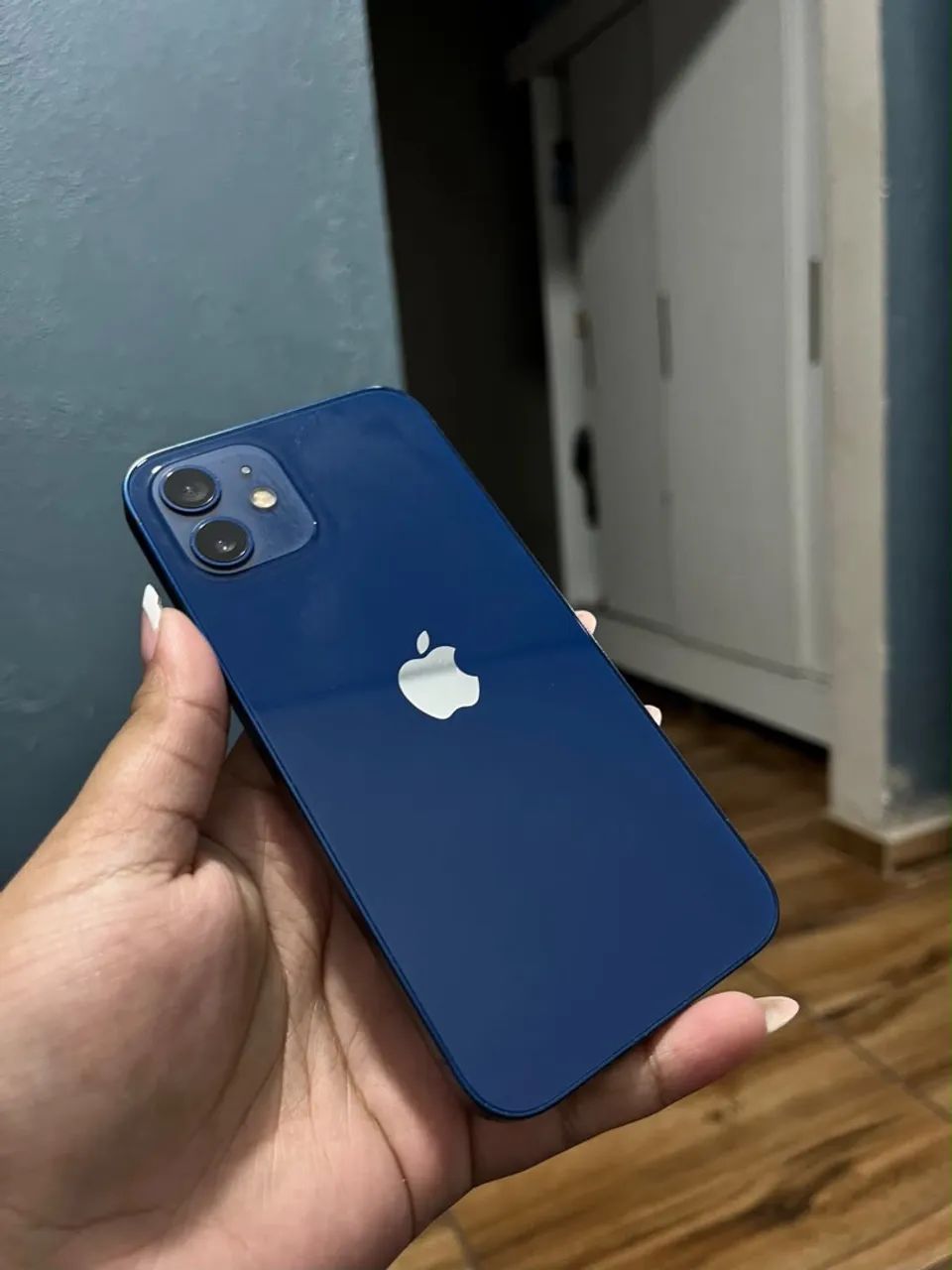 iPhone 12 