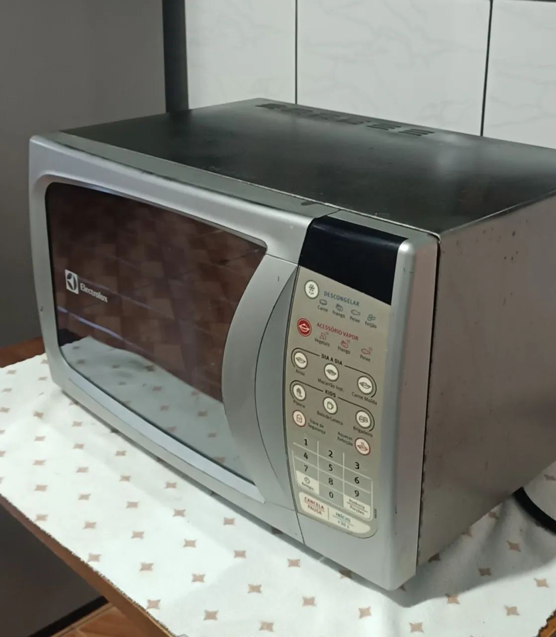 Microondas Electrolux 20 L  - Foto 4