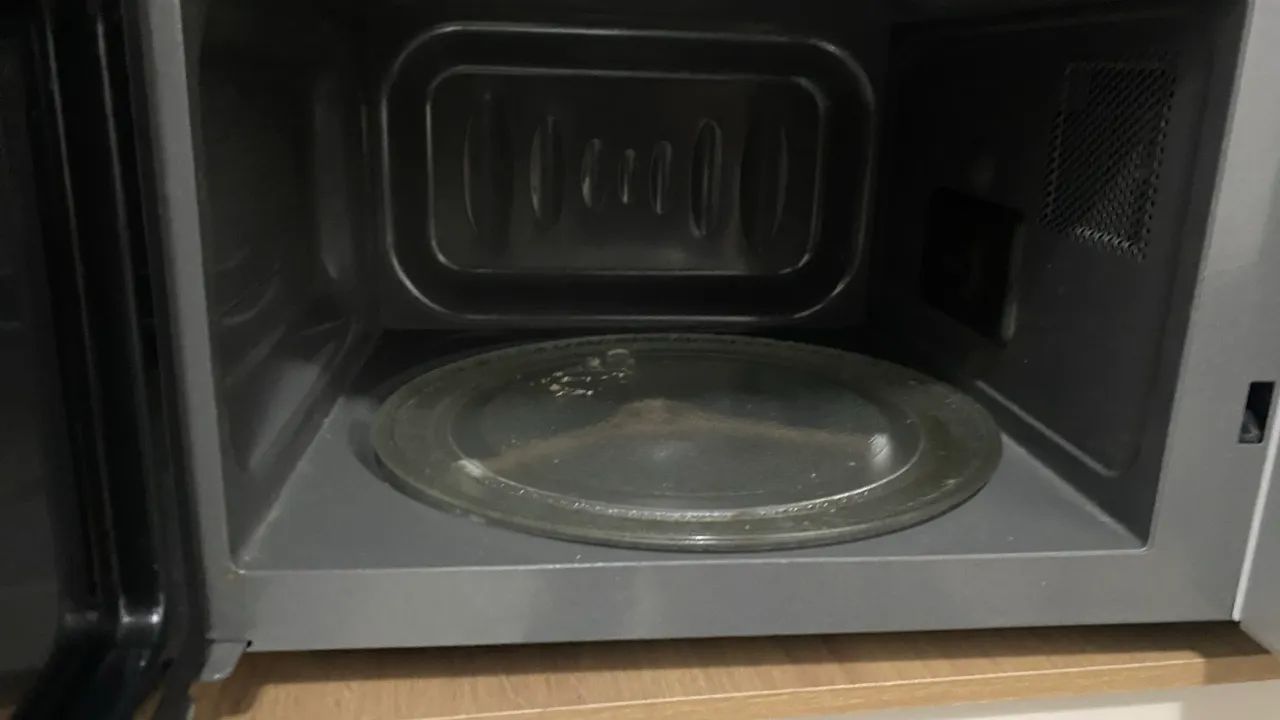 Microondas LG 30 litros  - Foto 3