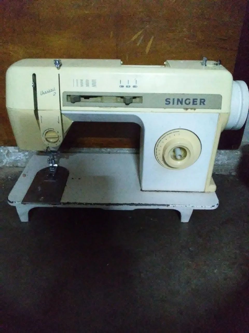 Máquina costura Singer - Foto 2