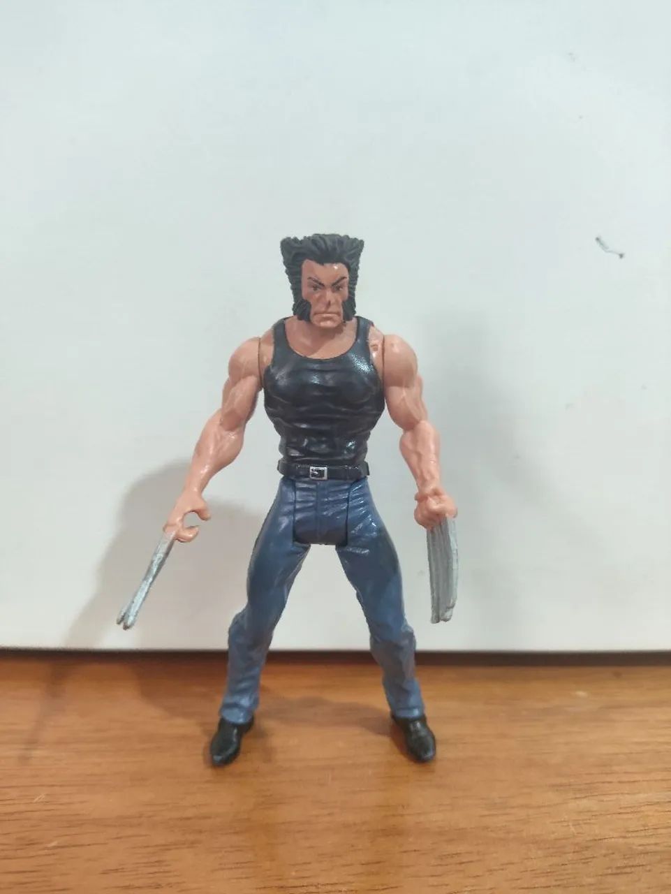 Miniatura boneco Wolverine Marvel universe hero blade Logan Hasbro original 