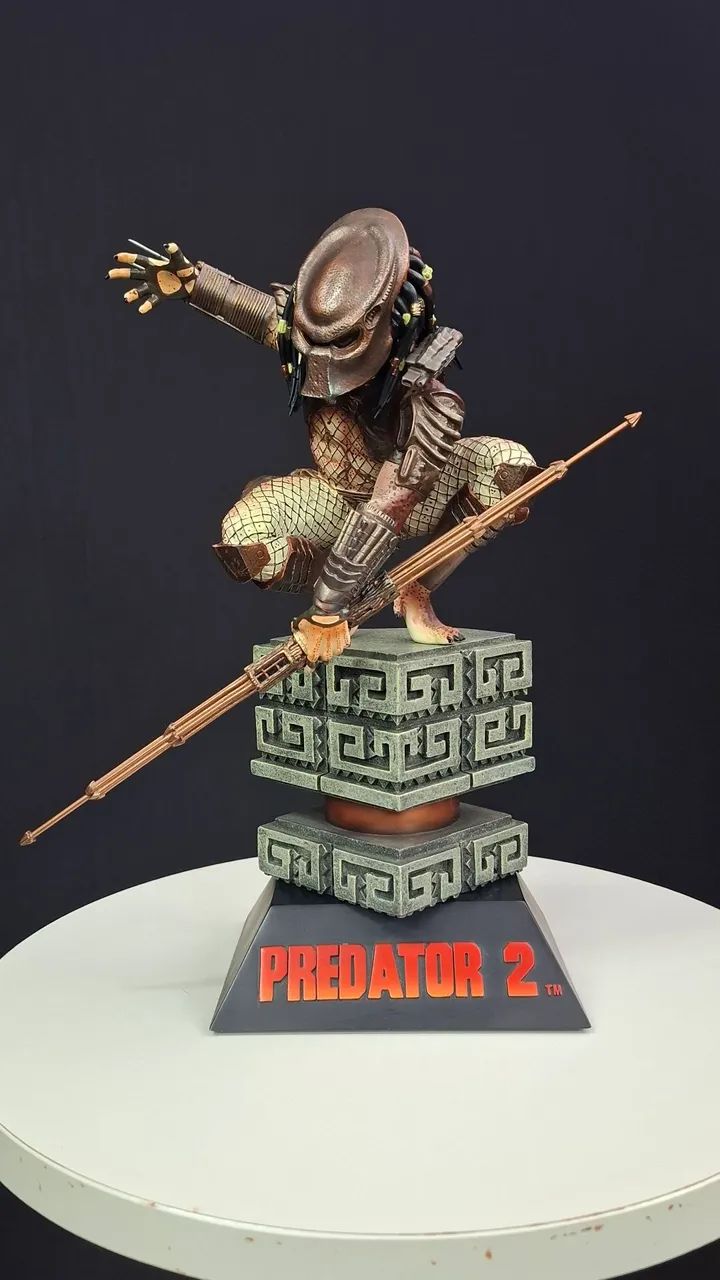 Predador City Hunter poliestone mini Statue Sideshow (Versão Regular)