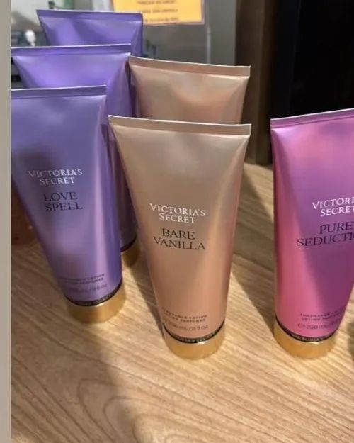 Body splash e creme hidratante da Victoria Secrets