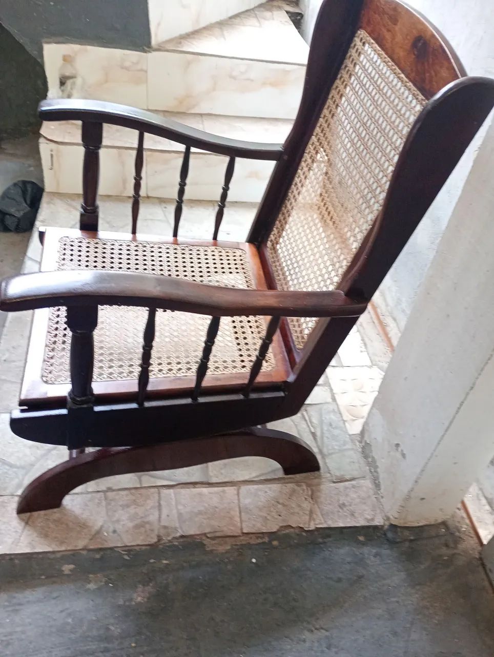 CADEIRA DE BALANÇO - Foto 4