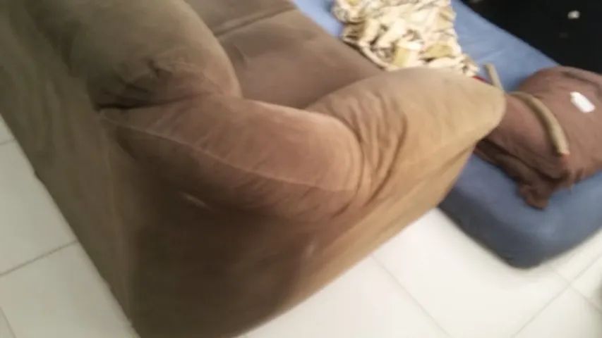 Vendo Sofá de 3 Lugares - Foto 3