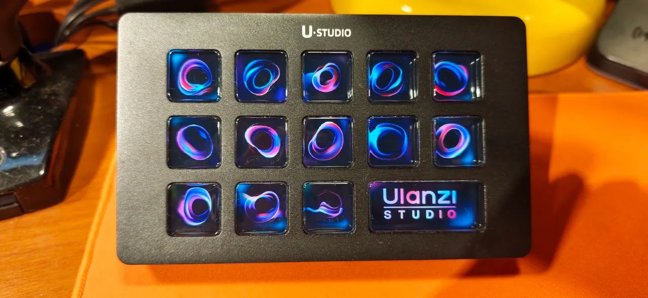 Stream deck Ulanzi D200