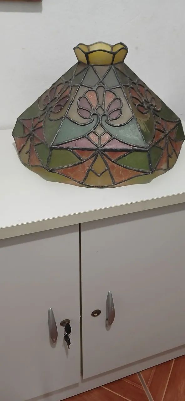 Luminária Pendente em Vitral Estilo Tiffany - Peça Antiga - Foto 6