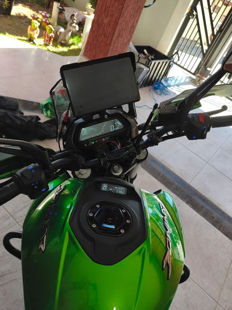 Dominar 400 - Foto 2