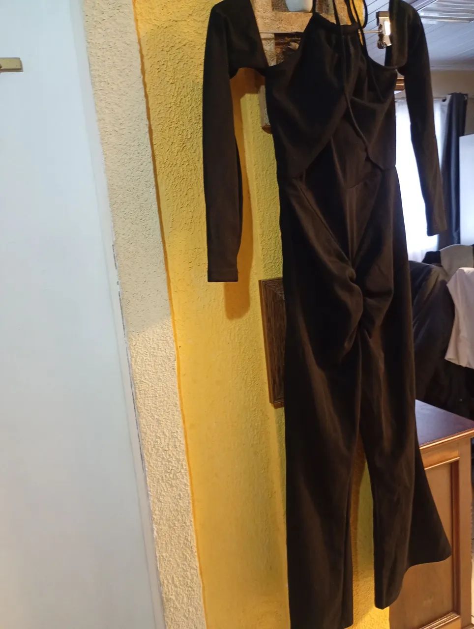 Macacão preto com elastano P ( NOVO) - Foto 3