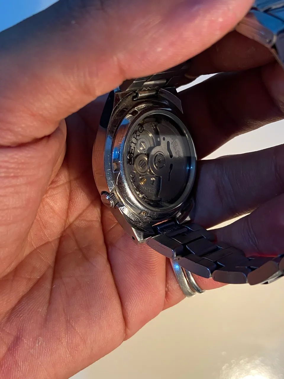 Seiko 5 branco com fundo transparente  - Foto 3
