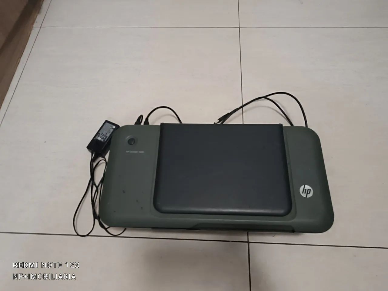Impressora HP Deskjet 1000 completa