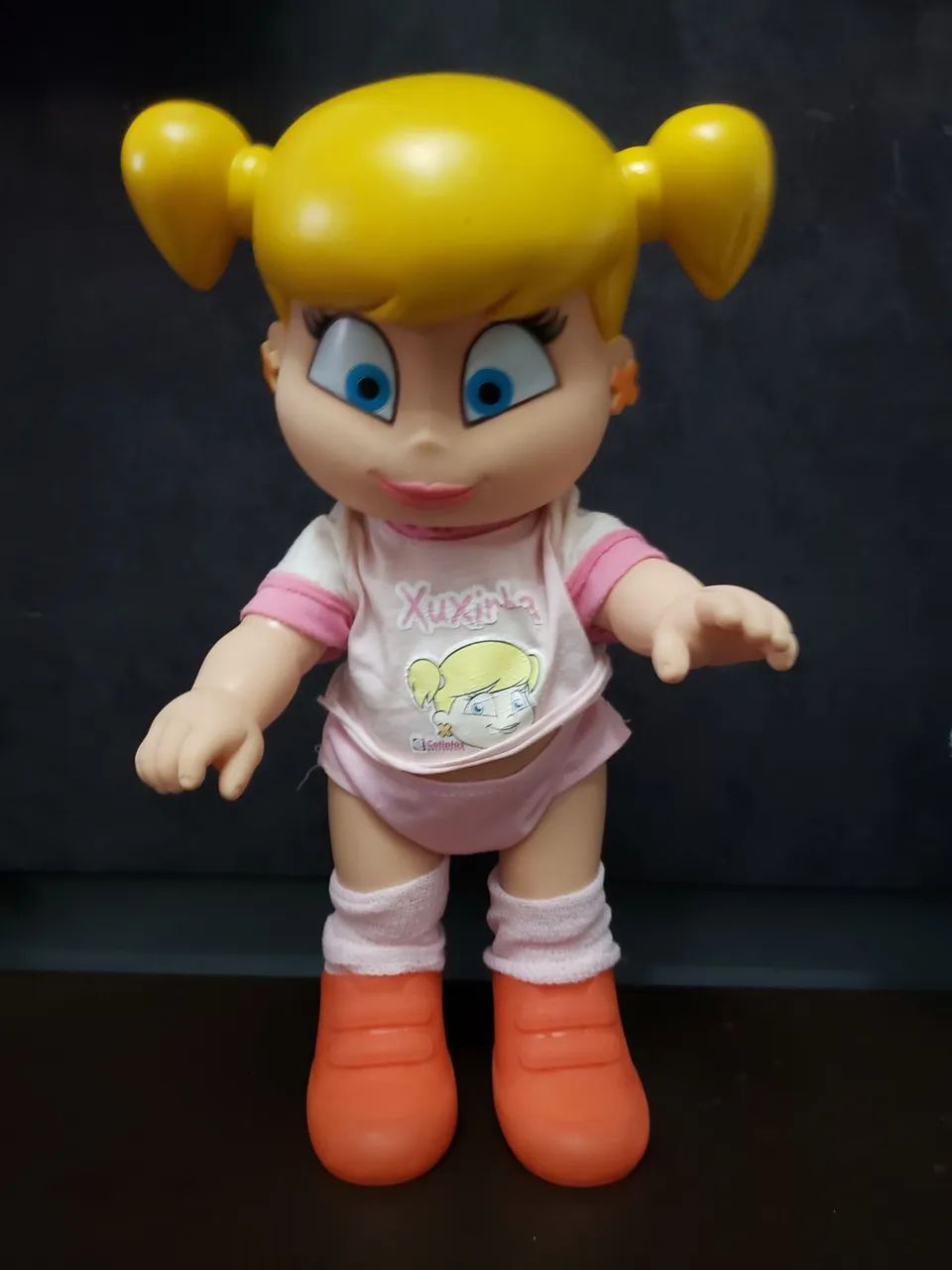 Boneca antiga xuxinha