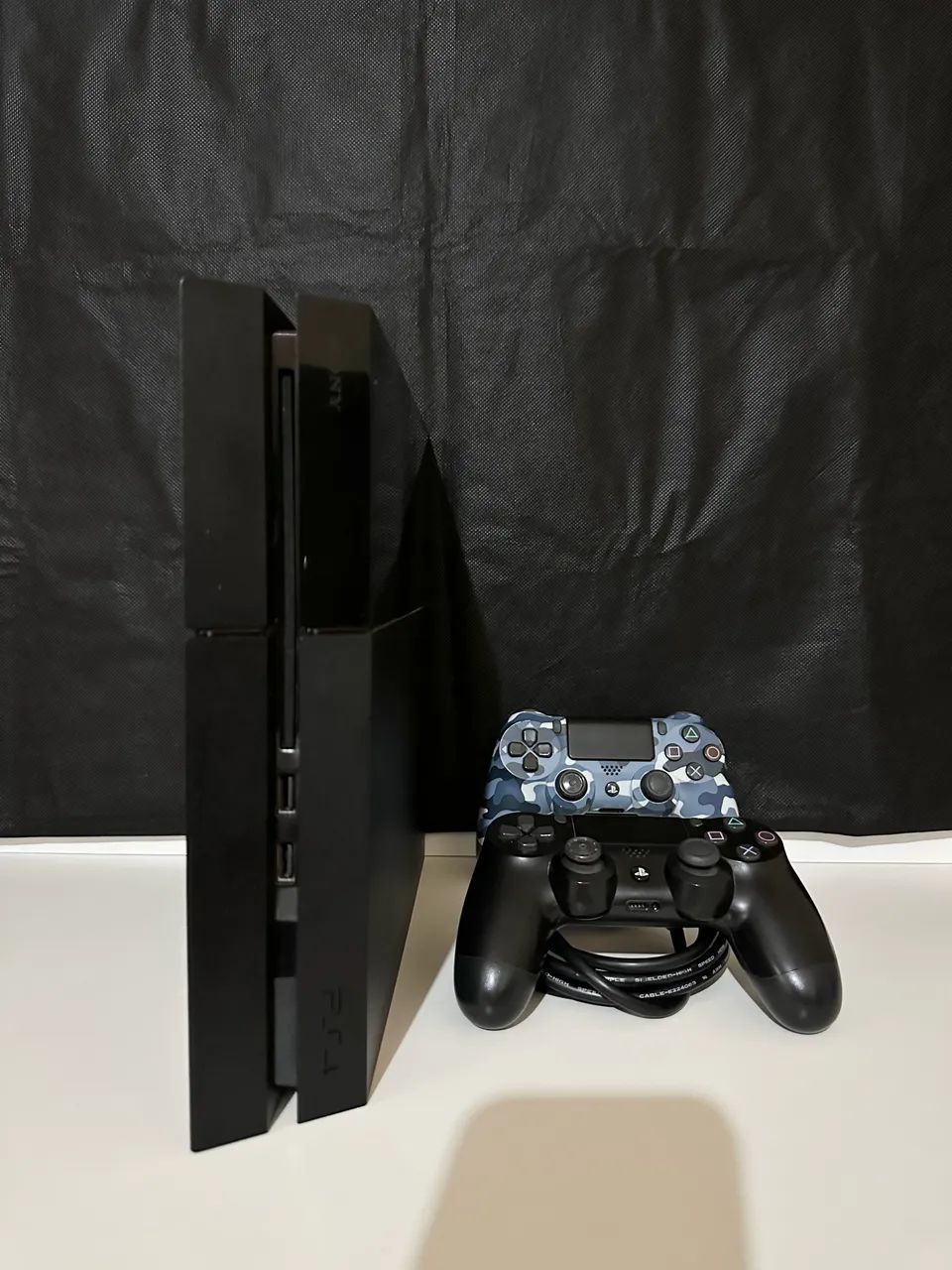PlayStation 4 com 2 controles  - Foto 5