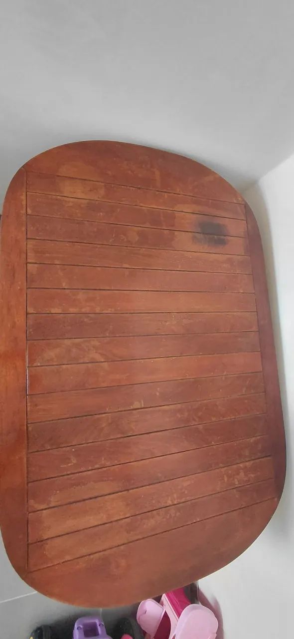 VENDO MESA DE MADEIRA