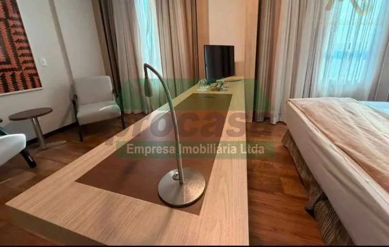 Flat : / Residencial / Adrianópolis - Foto 4