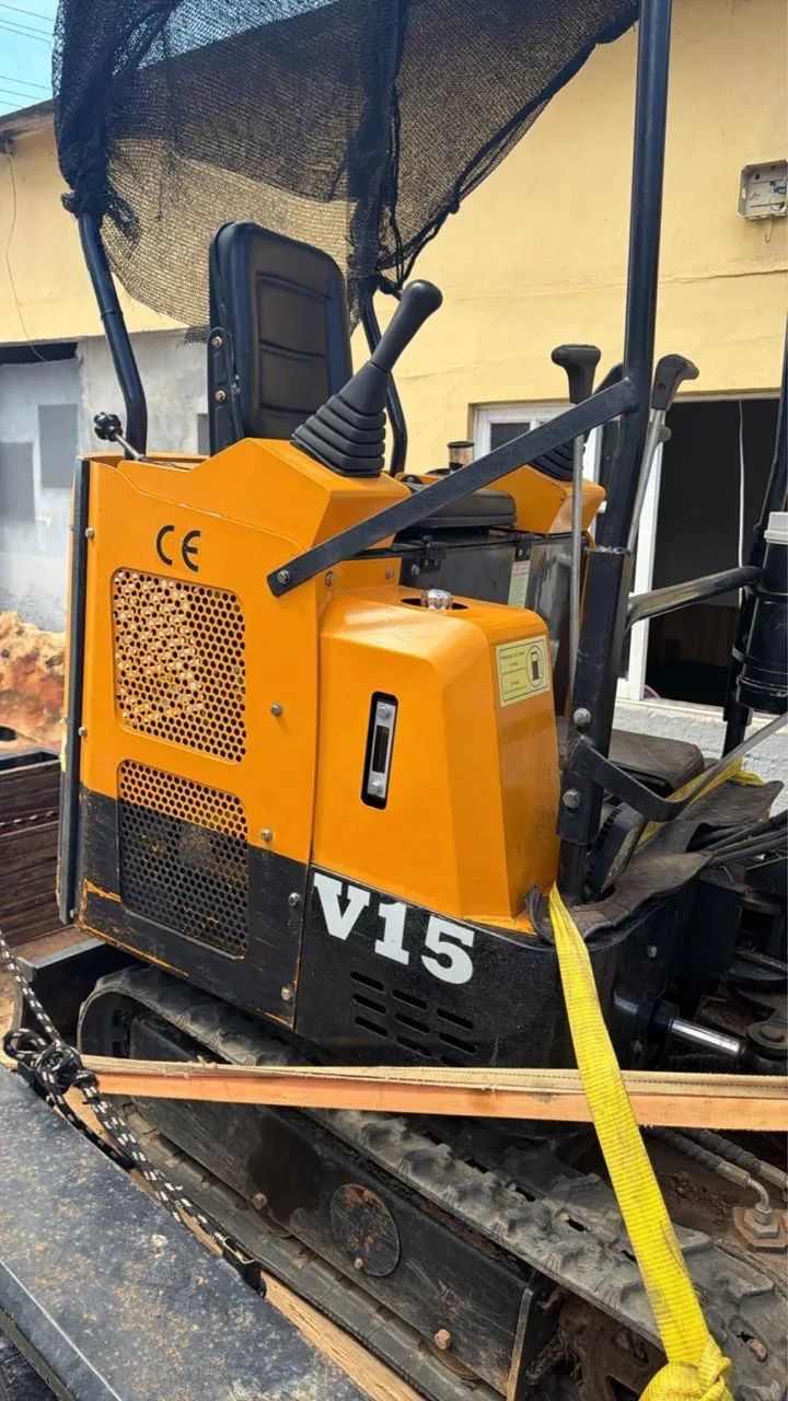 Mini escavadeira  - Foto 4