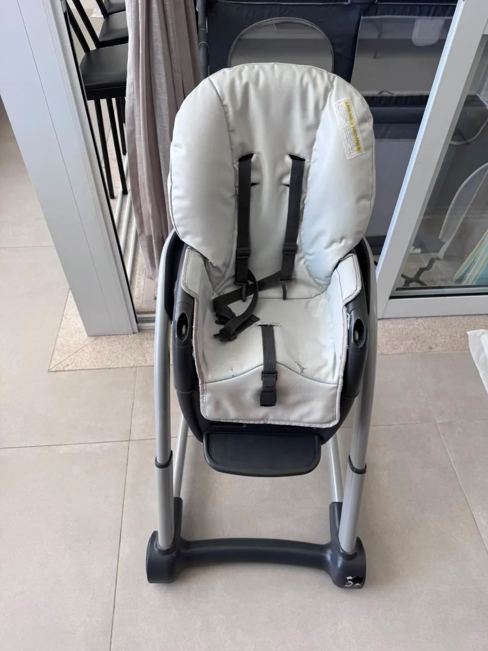 Cadeirinha infantil para refeição - Foto 4