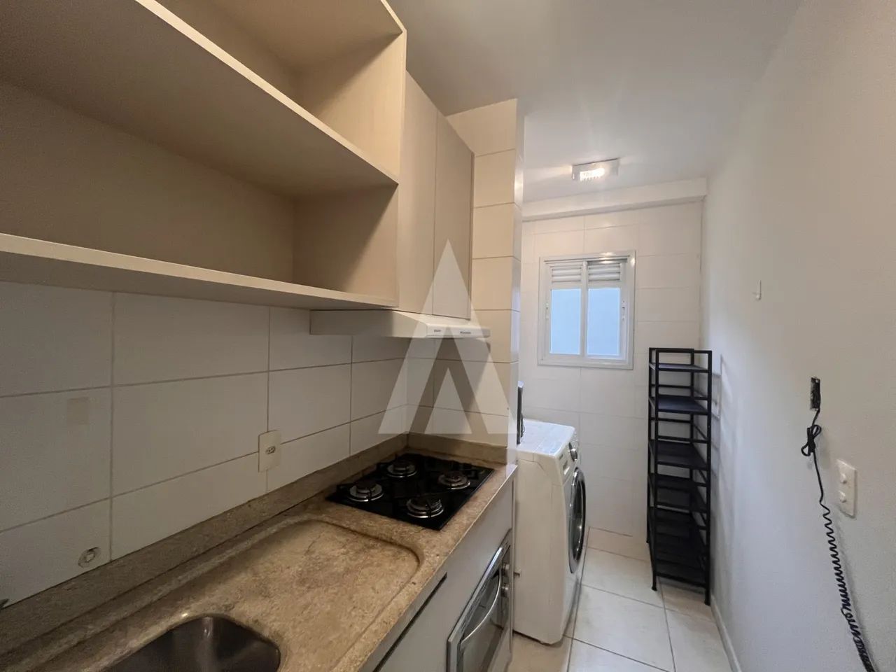 APARTAMENTO COM SUÍTE E MOVEIS SOB MEDIDA NO BAIRRO SANTO ANTÔNIO. - Foto 4