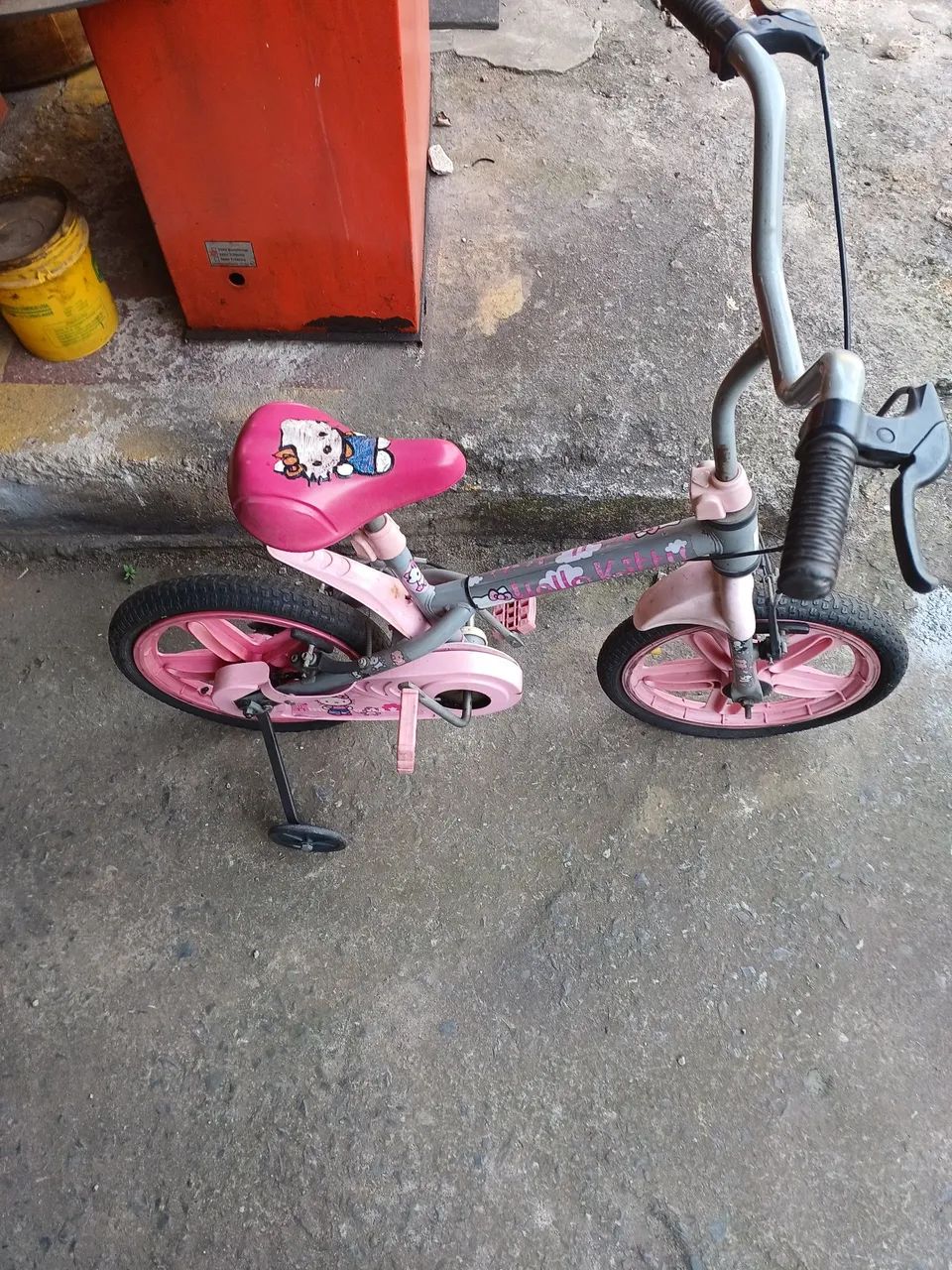 Vendo Bicicleta Hello Kitty aro 16  - Foto 3
