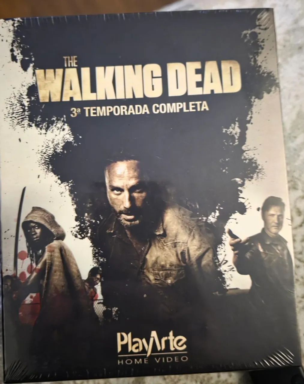 Box Série The Walking Dead - 1ª à 4ª Temporada (Blu-ray e DVD) - Foto 4