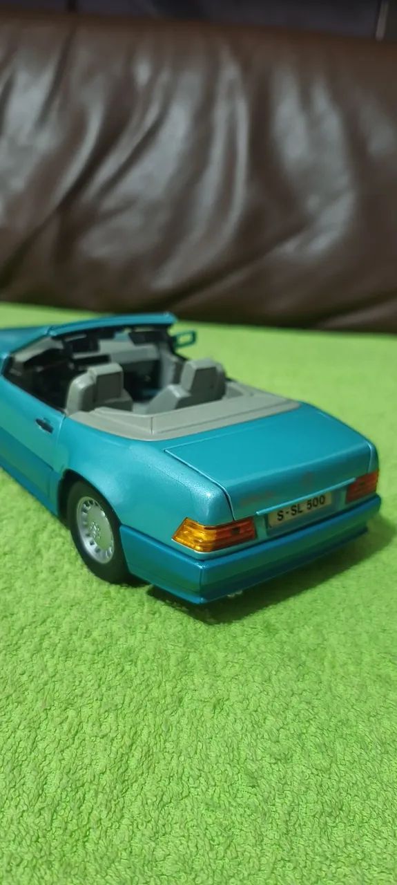 Miniatura 1/18 Mercedes 500 SL - Foto 2