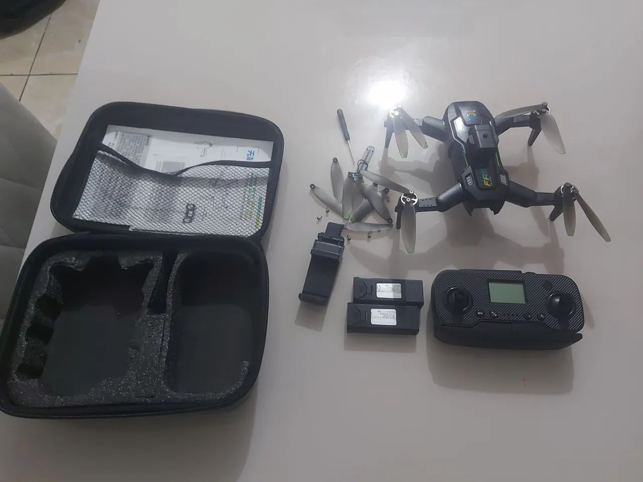 Drone XT505 com GPS e Motor Brushless - Completo e Dobrável - Foto 3